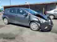 2016 Toyota Prius One z VIN JTDKDTB35G1589668, wystawiony jako Copart lot #80562805 z przebiegiem 72 951 mil mil oraz Szkoda całkowita • Salvage title. Historia ofert i sprzedaży dostępna na DreamBid. Obrazek 4.