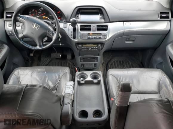 2005 Honda Odyssey Touring with VIN 5FNRL38805B011874, listed as a Copart auction lot 85263035 with 287,250 mi miles and Clean title. Bid and sale history available at DreamBid. Image 8.