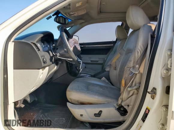 2006 Chrysler 300 Touring with VIN 2C3LA53G56H109689, listed as a Copart auction lot 80462545 with 204,029 mi miles and Salvage title. Bid and sale history available at DreamBid. Image 7.