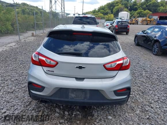 2018 Chevrolet Cruze LT с VIN 3G1BE6SM1JS538707, выставлен на аукционе IAAI как лот 43080788 с пробегом 104 978 миль миль и . История ставок и продаж доступна на DreamBid. Изображение 15.