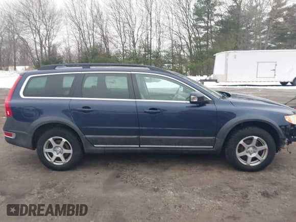 2012 Volvo XC70 T6 z VIN YV4902BZ7C1119089, wystawiony jako IAAI lot #41467728 z przebiegiem 131 649 mil mil oraz . Historia ofert i sprzedaży dostępna na DreamBid. Obrazek 14.