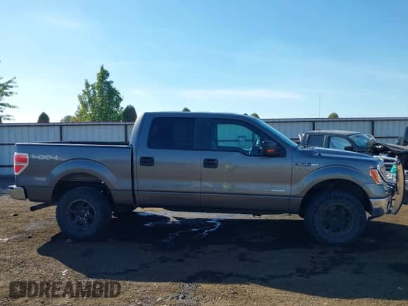 2013 Ford F-150 XL с VIN 1FTFW1ET9DFD35844, выставлен на аукционе IAAI как лот 43287846 с пробегом 366 757 миль миль и . История ставок и продаж доступна на DreamBid. Изображение 13.