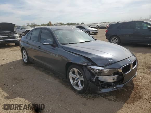 2014 BMW 3 Series 328d xDrive с VIN WBA3D5C5XEKX98585, выставлен на аукционе Copart как лот 84061455 с пробегом 95 446 миль миль и Списание • Salvage title. История ставок и продаж доступна на DreamBid. Изображение 4.