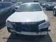 2011 Chrysler 300 C z VIN 2C3CA6CT6BH592462, wystawiony jako IAAI lot #41908913 z przebiegiem 178 000 mil mil oraz . Historia ofert i sprzedaży dostępna na DreamBid. Obrazek 12.