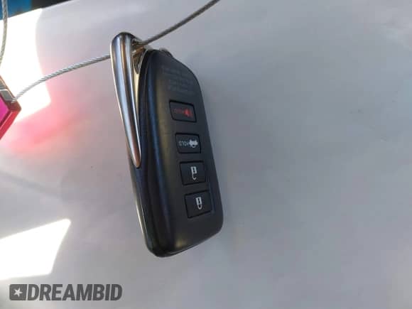 2024 Lexus IS 500 F Sport Performance z VIN JTHAP1D20R5005134, wystawiony jako IAAI lot #41833462 z przebiegiem 11 465 mil mil oraz . Historia ofert i sprzedaży dostępna na DreamBid. Obrazek 11.