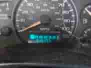 2002 Chevrolet Silverado 2500HD LS с VIN 1GCHK23U12F195114, выставлен на аукционе IAAI как лот 42514216 с пробегом 315 177 миль миль и . История ставок и продаж доступна на DreamBid. Изображение 15.