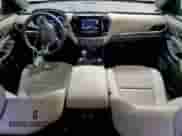 2022 Chevrolet Traverse LS z VIN 1GNERFKW3NJ131609, wystawiony jako Copart lot #83766255 z przebiegiem 16 408 mil mil oraz Czysty tytuł • Clean title. Historia ofert i sprzedaży dostępna na DreamBid. Obrazek 8.