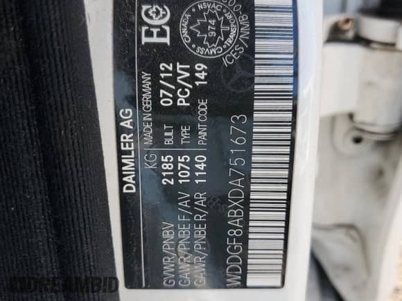 2013 Mercedes-Benz C 300 Luxury z VIN WDDGF8ABXDA751673, wystawiony jako Copart lot #68739465 z przebiegiem 211 703 mil mil oraz Czysty tytuł • Clean title. Historia ofert i sprzedaży dostępna na DreamBid. Obrazek 13.