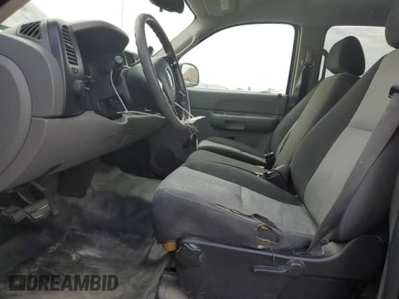 2007 GMC Sierra 1500 SLE1 z VIN 2GTEC13CX71501310, wystawiony jako Copart lot #81711125 z przebiegiem 218 998 mil mil oraz Szkoda całkowita • Salvage title. Historia ofert i sprzedaży dostępna na DreamBid. Obrazek 7.