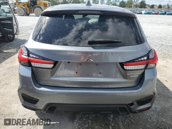 2020 Mitsubishi Outlander ES с VIN JA4AP3AU4LU017488, выставлен на аукционе Copart как лот 86712935 с пробегом 72 537 миль миль и На запчасти • Non repairable. История ставок и продаж доступна на DreamBid. Изображение 6.