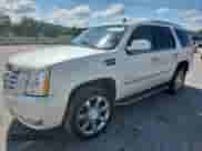 2013 Cadillac Escalade Luxury with VIN 1GYS4BEF0DR283842, listed as a Copart auction lot 67870645 with 126,354 mi miles and Clean title. Bid and sale history available at DreamBid. Image 1.