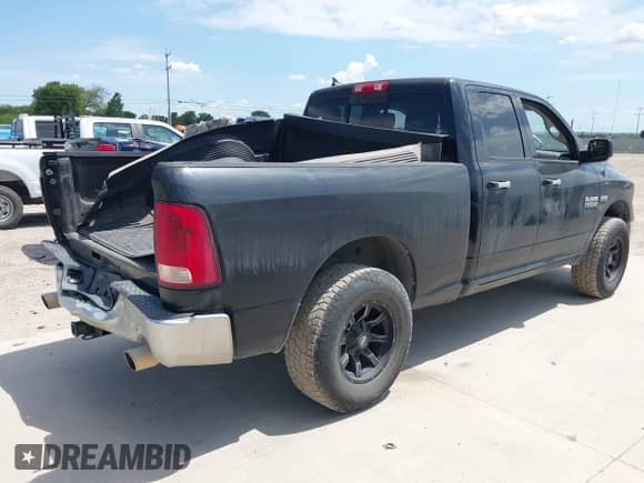 2013 Ram 1500 SLT z VIN 1C6RR7GTXDS506149, wystawiony jako IAAI lot #42887333 z przebiegiem 214 934 mil mil oraz . Historia ofert i sprzedaży dostępna na DreamBid. Obrazek 4.