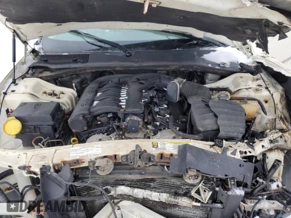 2008 Chrysler 300 Limited с VIN 2C3KK33G68H253302, выставлен на аукционе Copart как лот 45919505 с пробегом 212 023 миль миль и Чистый • Clean title. История ставок и продаж доступна на DreamBid. Изображение 11.