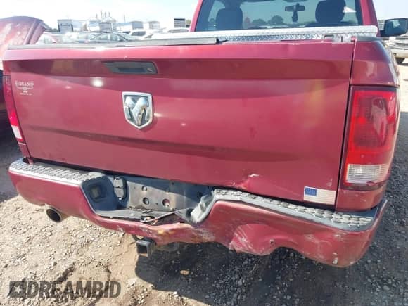 2012 Ram 1500 Tradesman с VIN 3C6JD6ATXCG261535, выставлен на аукционе IAAI как лот 43210083 с пробегом 196 019 миль миль и . История ставок и продаж доступна на DreamBid. Изображение 6.