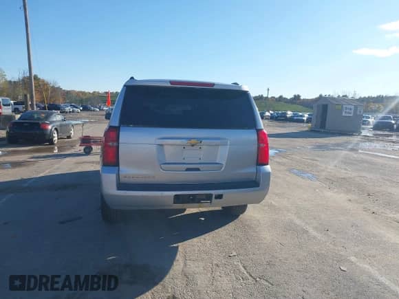 2019 Chevrolet Suburban LT с VIN 1GNSKHKC4KR289284, выставлен на аукционе IAAI как лот 43527937 с пробегом 175 691 миль миль и . История ставок и продаж доступна на DreamBid. Изображение 15.