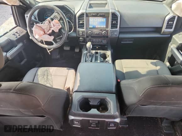 2016 Ford F-150 XLT z VIN 1FTEW1EF4GFA93314, wystawiony jako Copart lot #81411275 z przebiegiem 184 203 mil mil oraz Nie do naprawy • Non repairable. Historia ofert i sprzedaży dostępna na DreamBid. Obrazek 8.