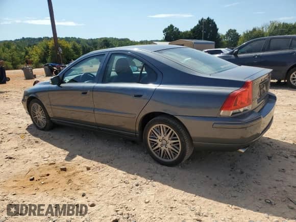 2009 Volvo S60 2.5T с VIN YV1RS592092736323, выставлен на аукционе Copart как лот 71272125 с пробегом 125 237 миль миль и Списание • Salvage title. История ставок и продаж доступна на DreamBid. Изображение 2.