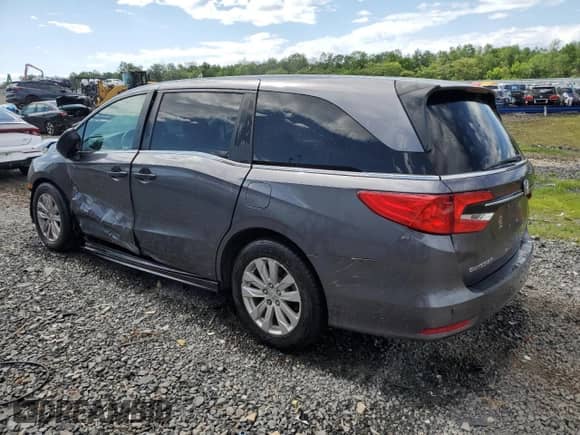 2022 Honda Odyssey LX с VIN 5FNRL6H25NB003041, выставлен на аукционе Copart как лот 57179945 с пробегом 133 102 миль миль и Списание • Salvage title. История ставок и продаж доступна на DreamBid. Изображение 2.