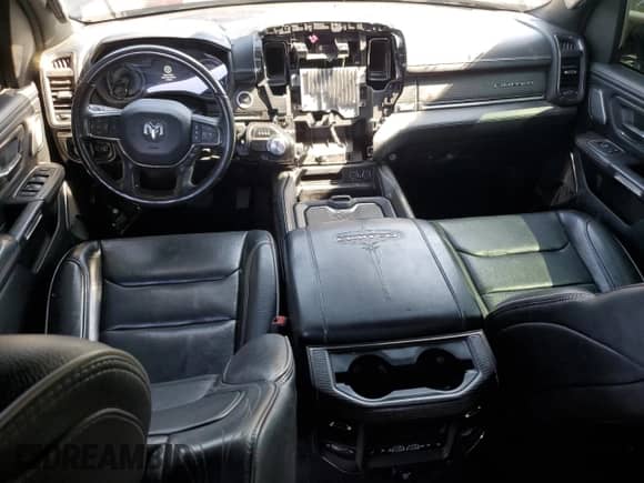 2020 Ram 1500 Limited z VIN 1C6RREHT9LN100394, wystawiony jako Copart lot #62424455 z przebiegiem Nie podano mil oraz Szkoda całkowita • Salvage title. Historia ofert i sprzedaży dostępna na DreamBid. Obrazek 8.