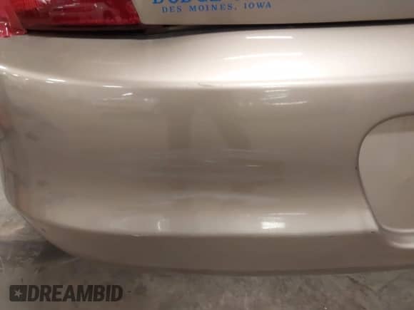 2000 Dodge Neon Highline z VIN 1B3ES46C9YD773497, wystawiony jako IAAI lot #41890890 z przebiegiem 106 889 mil mil oraz . Historia ofert i sprzedaży dostępna na DreamBid. Obrazek 17.