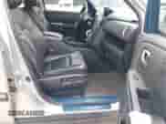 2010 Honda Pilot Touring with VIN 5FNYF3H94AB022723, listed as a IAAI auction lot 42378211 with 326,338 mi miles and . Bid and sale history available at DreamBid. Image 5.