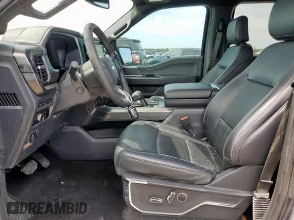 2024 Ford F-150 Lariat с VIN 1FTFW5L5XRFA95819, выставлен на аукционе Copart как лот 58554715 с пробегом Не указан миль и Списание • Salvage title. История ставок и продаж доступна на DreamBid. Изображение 7.
