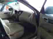 2013 Nissan Pathfinder SV с VIN 5N1AR2MN3DC661825, выставлен на аукционе IAAI как лот 42120715 с пробегом 151 689 миль миль и . История ставок и продаж доступна на DreamBid. Изображение 5.