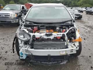 2020 Chevrolet Bolt EV Premier z VIN 1G1FZ6S02L4135681, wystawiony jako Copart lot #67082623 z przebiegiem 23 515 mil mil oraz . Historia ofert i sprzedaży dostępna na DreamBid. Obrazek 5.