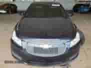 2014 Chevrolet Cruze 1LT z VIN 1G1PC5SB0E7396052, wystawiony jako Copart lot #82611565 z przebiegiem Nie podano mil oraz Szkoda całkowita • Salvage title. Historia ofert i sprzedaży dostępna na DreamBid. Obrazek 5.