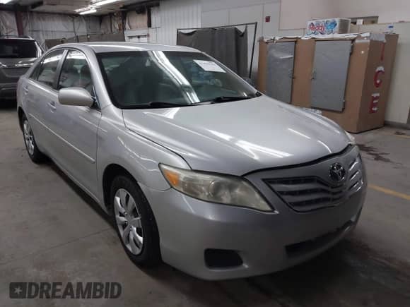 2010 Toyota Camry with VIN 4T1BF3EK2AU543259, listed as a IAAI auction lot 43439703 with 186,098 mi miles and . Bid and sale history available at DreamBid. Image 1.