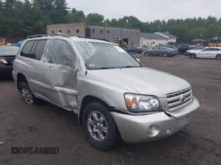 2004 Toyota Highlander with VIN JTEDP21A740005875, listed as a IAAI auction lot 43161896 with 189,923 mi miles and . Bid and sale history available at DreamBid. Image 1.