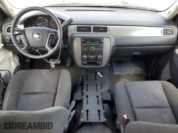 2012 Chevrolet Tahoe Commercial with VIN 1GNSK2E08CR165812, listed as a Copart auction lot 47165803 with 34,216 mi miles and Non repairable. Bid and sale history available at DreamBid. Image 8.