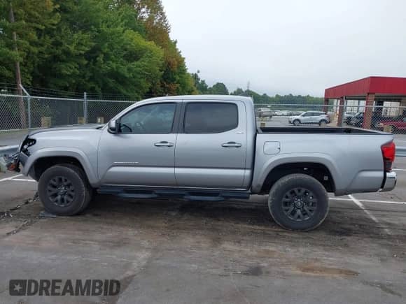 2021 Toyota Tacoma SR5 with VIN 5TFAZ5CN4MX110609, listed as a IAAI auction lot 43172655 with 36,100 mi miles and . Bid and sale history available at DreamBid. Image 14.