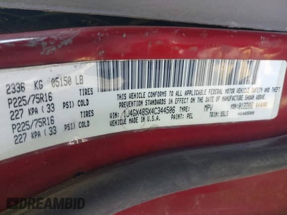 2004 Jeep Grand Cherokee Laredo with VIN 1J4GX48SX4C344506, listed as a IAAI auction lot 43340499 with 232,540 mi miles and . Bid and sale history available at DreamBid. Image 9.