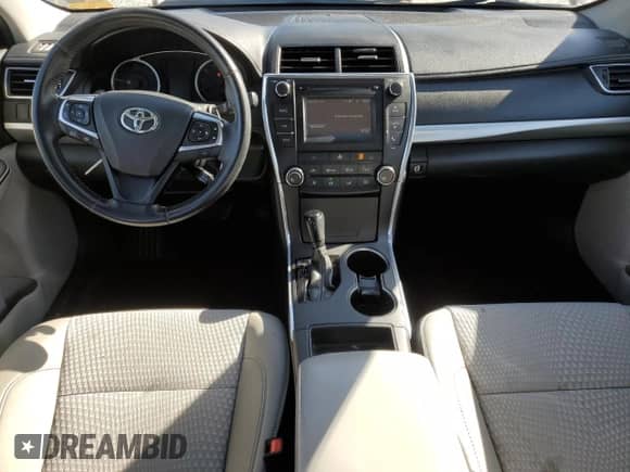 2015 Toyota Camry SE с VIN 4T1BF1FK0FU085781, выставлен на аукционе Copart как лот 87231785 с пробегом 116 916 миль миль и Списание • Salvage title. История ставок и продаж доступна на DreamBid. Изображение 8.