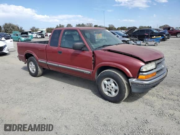 2003 Chevrolet S-10 LS с VIN 1GCDT19X338280985, выставлен на аукционе Copart как лот 71547475 с пробегом 114 390 миль миль и Списание • Salvage title. История ставок и продаж доступна на DreamBid. Изображение 4.