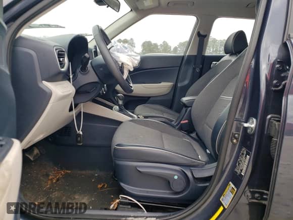 2021 Hyundai Venue SEL с VIN KMHRC8A3XMU127998, выставлен на аукционе Copart как лот 36006483 с пробегом 19 783 миль миль и . История ставок и продаж доступна на DreamBid. Изображение 7.