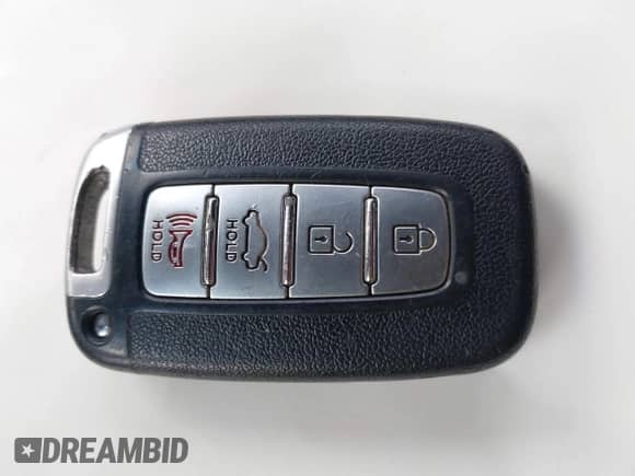 2011 Hyundai Genesis с VIN KMHGC4DF4BU121133, выставлен на аукционе IAAI как лот 42991516 с пробегом 323 089 миль миль и . История ставок и продаж доступна на DreamBid. Изображение 11.