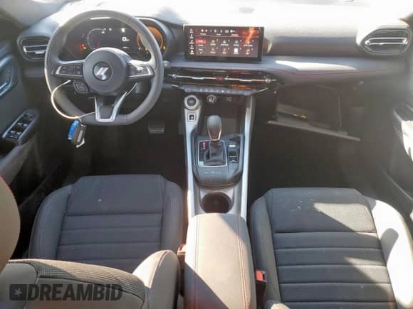 2024 Dodge Hornet GT с VIN ZACNDFAN4R3A08799, выставлен на аукционе Copart как лот 81251975 с пробегом 19 815 миль миль и Списание • Salvage title. История ставок и продаж доступна на DreamBid. Изображение 8.