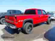 2005 Chevrolet Silverado 2500HD LT z VIN 1GCHK23275F812986, wystawiony jako IAAI lot #42547093 z przebiegiem 155 550 mil mil oraz . Historia ofert i sprzedaży dostępna na DreamBid. Obrazek 4.