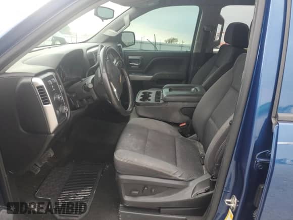 2018 Chevrolet Silverado 1500 LT z VIN 1GCVKREC4JZ215756, wystawiony jako Copart lot #70937845 z przebiegiem Nie podano mil oraz Szkoda całkowita • Salvage title. Historia ofert i sprzedaży dostępna na DreamBid. Obrazek 7.