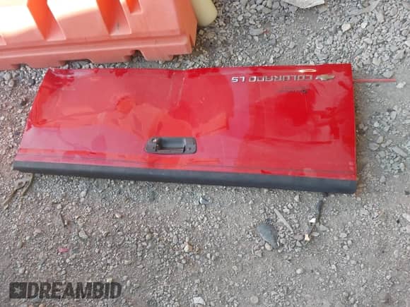 2005 Chevrolet Colorado 1SB LS Z85 z VIN 1GCCS136158205929, wystawiony jako IAAI lot #42776419 z przebiegiem 148 398 mil mil oraz . Historia ofert i sprzedaży dostępna na DreamBid. Obrazek 12.