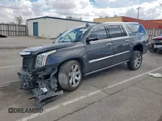 2018 Cadillac Escalade ESV Premium Luxury с VIN 1GYS4JKJ6JR279146, выставлен на аукционе Copart как лот 63398355 с пробегом 23 134 миль миль и Списание • Salvage title. История ставок и продаж доступна на DreamBid. Изображение 1.