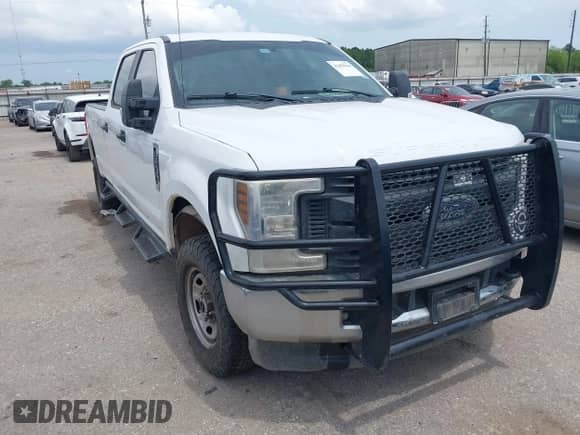 2018 Ford F-250 XL с VIN 1FT7W2B60JEC59800, выставлен на аукционе IAAI как лот 42458664 с пробегом 198 245 миль миль и . История ставок и продаж доступна на DreamBid. Изображение 1.