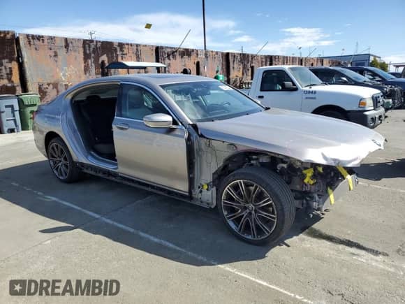 2021 BMW 7 Series 740i xDrive с VIN WBA7T4C01MCF12430, выставлен на аукционе Copart как лот 46249904 с пробегом 20 679 миль миль и . История ставок и продаж доступна на DreamBid. Изображение 4.