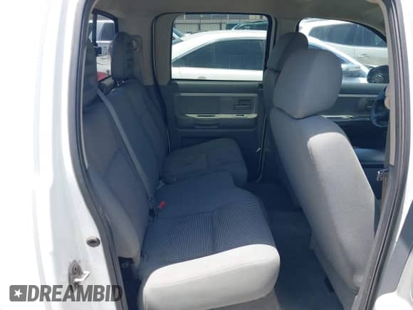 2007 Dodge Dakota SLT with VIN 1D7HE48K87S192659, listed as a IAAI auction lot 42454297 with 198,824 mi miles and . Bid and sale history available at DreamBid. Image 8.