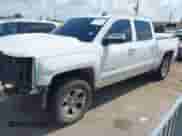 2017 Chevrolet Silverado 1500 LTZ z VIN 3GCUKSEJ8HG153838, wystawiony jako IAAI lot #42899717 z przebiegiem 188 513 mil mil oraz . Historia ofert i sprzedaży dostępna na DreamBid. Obrazek 17.