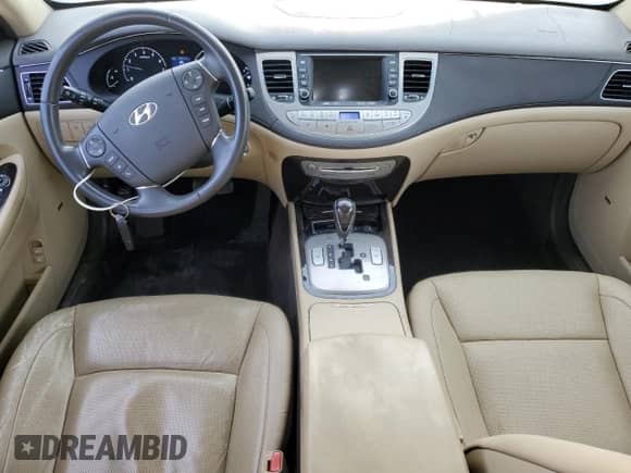 2010 Hyundai Genesis с VIN KMHGC4DEXAU080870, выставлен на аукционе Copart как лот 71977295 с пробегом 78 572 миль миль и Списание • Salvage title. История ставок и продаж доступна на DreamBid. Изображение 8.