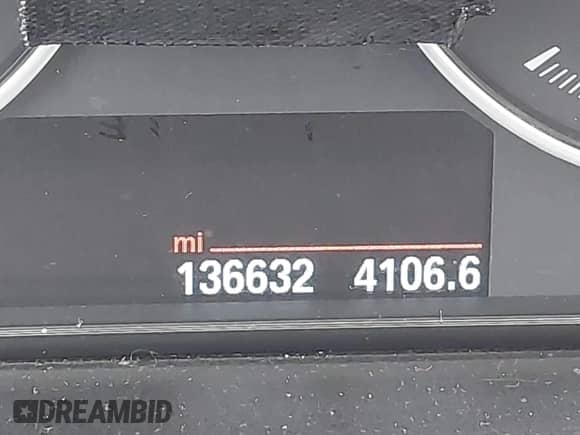 2015 BMW 3 Series 328i z VIN WBA3A5C54FF606600, wystawiony jako IAAI lot #43193224 z przebiegiem 136 632 mil mil oraz . Historia ofert i sprzedaży dostępna na DreamBid. Obrazek 15.