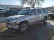 2006 Chevrolet Suburban LS z VIN 1GNEC16Z06J163346, wystawiony jako Copart lot #88907595 z przebiegiem 191 945 mil mil oraz Szkoda całkowita • Salvage title. Historia ofert i sprzedaży dostępna na DreamBid. Obrazek 1.